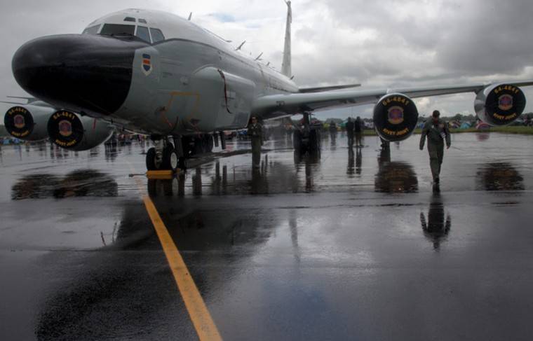 Самолёты США и Британии провели разведку у границ России