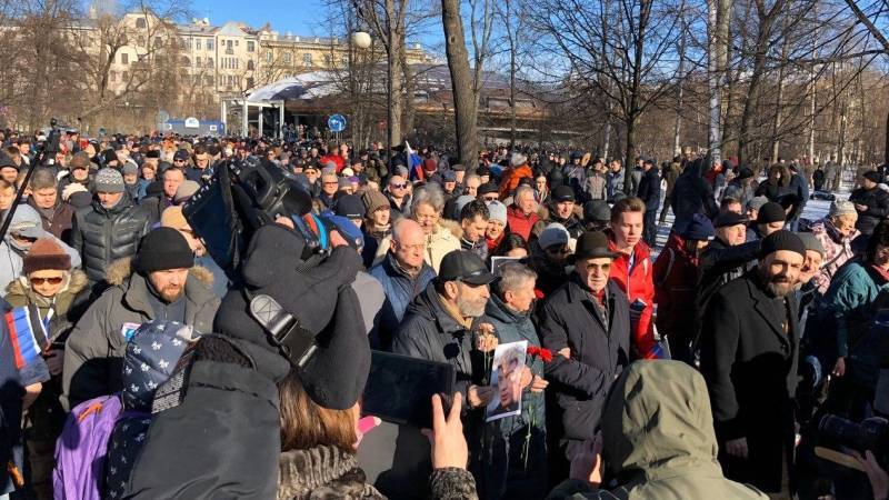 Полиция предупредила участников марша Немцова об ответственности за нарушения