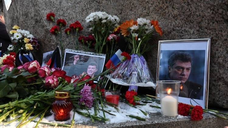 Сторонники Немцова забыли о своем «кумире» спустя пять лет после его гибели