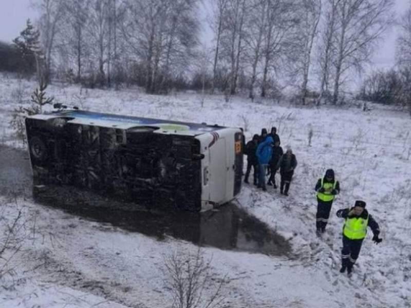 Автобус с детской футбольной командой разбился в Ульяновской области