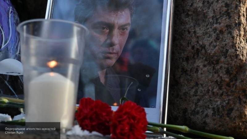 Меркури: участники марша Немцова не вспоминают политика, они "юзают бренд"