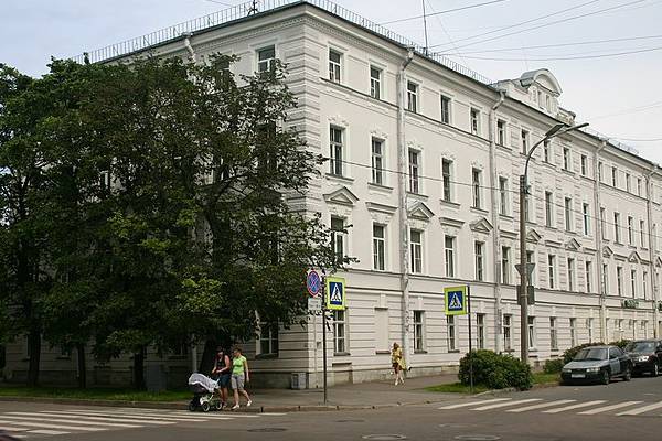 На ремонт фасадов 30 домов в Кронштадте потратят 217 млн рублей