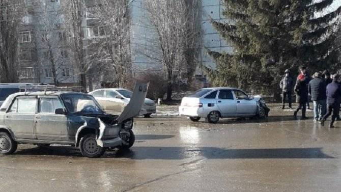 Два человека пострадали в ДТП в Балакове