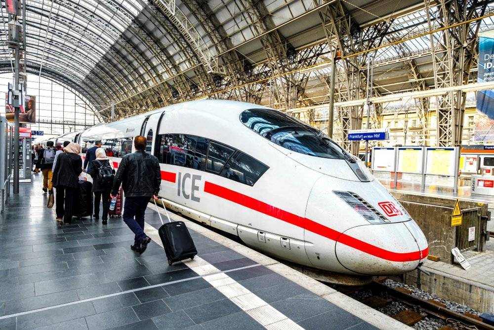 Deutsche Bahn: в 2021 году заявку на компенсацию за опоздание можно будет подать онлайн