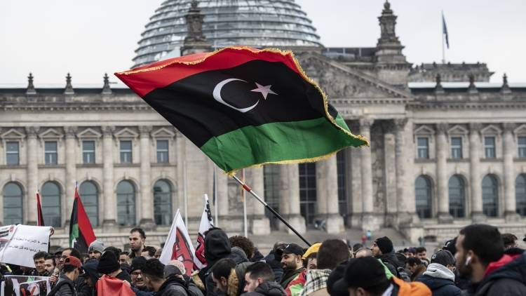 Африканский союз предупредил об угрозе боевиков, переброшенных в Ливию Турцией