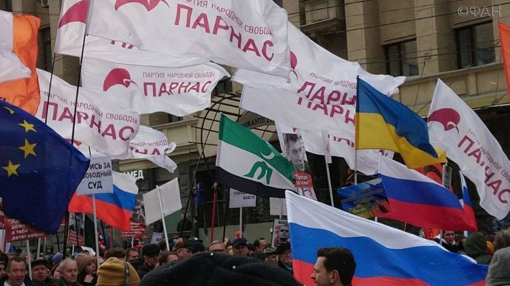 Матвейчев: «Скорбящие» на марше Немцова бандеровцы были заказчиками его убийства