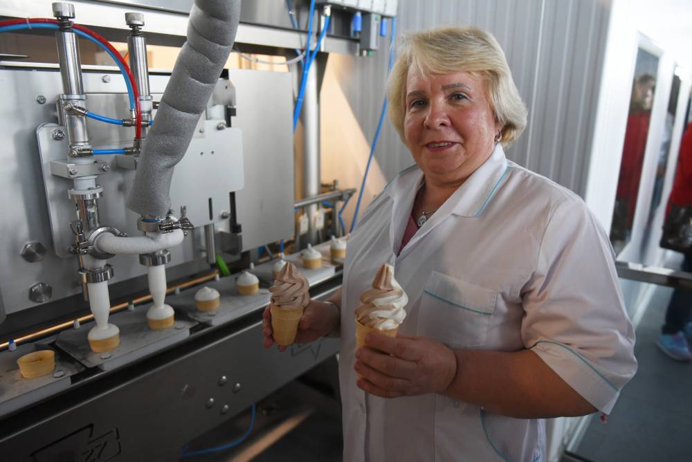 Москвичи смогут увидеть процесс изготовления мороженого и самолетов