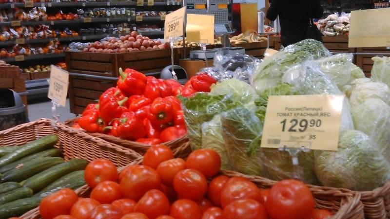 Жители Владивостока начали платить вдвое больше за овощи из-за коронавируса