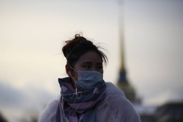 Иммунолог попросила петербуржцев воздержаться от паники из-за коронавируса