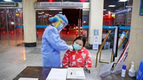 США «перекрыли путь» коронавирусу из Китая и предложили Пекину помощь