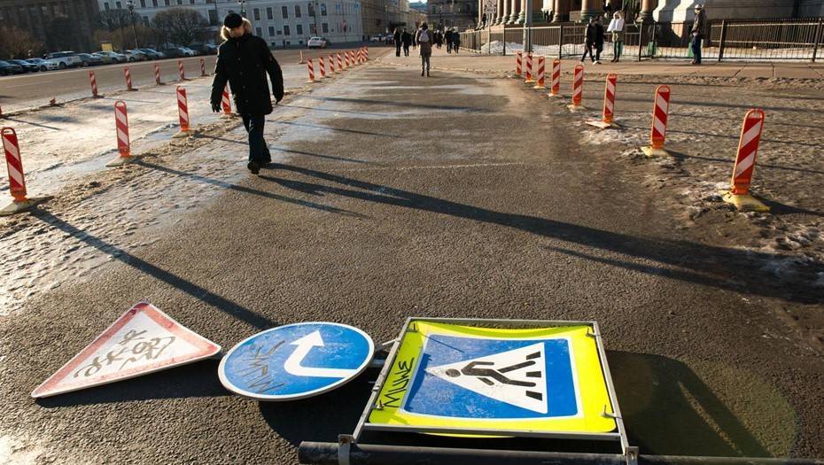 Спасатели предупредили об усилении ветра в Петербурге