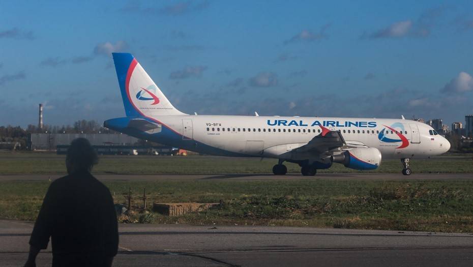 "Уральские авиалинии" возобновят полеты в Китай не ранее 24 марта