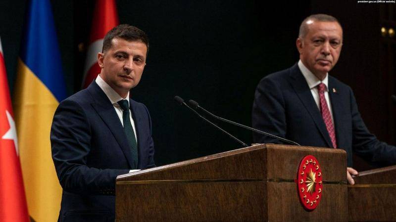 Зеленский выставил себя идиотом на пресс-конференции с Эрдоганом
