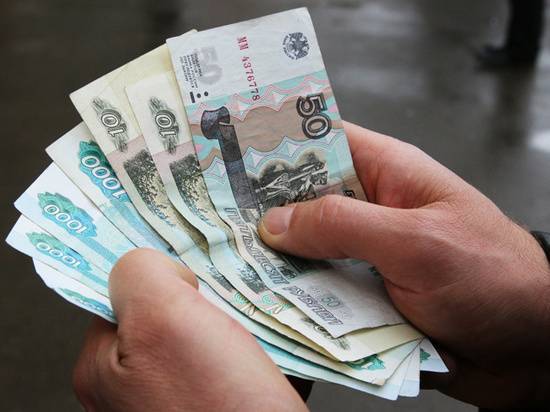 Западные эксперты спрогнозировали непрерывное падение рубля