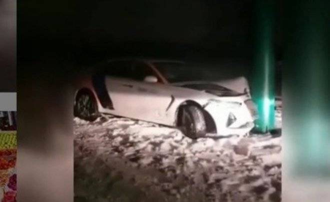 «Додрифтился уже»: В Казани дрифтер разбил каршеринговое авто