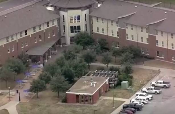 Две женщины погибли при стрельбе в общежитии Техасского университета