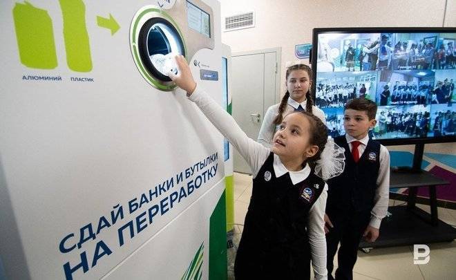 В Казани запретили проводить массовые мероприятия школьников