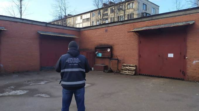 Автосервис незаконно занимал помещения на проспекте Юрия Гагарина