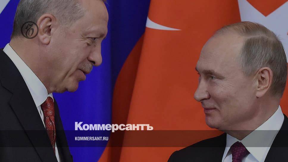 Путин обсудил с Эрдоганом нападение на турецких военных в Сирии