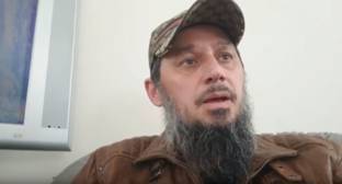 Житель Чечни объявлен в розыск после убийства блогера Алиева