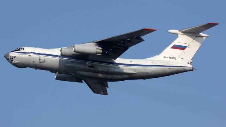 Первый самолет ВКС с россиянами из Уханя приземлился для дозаправки