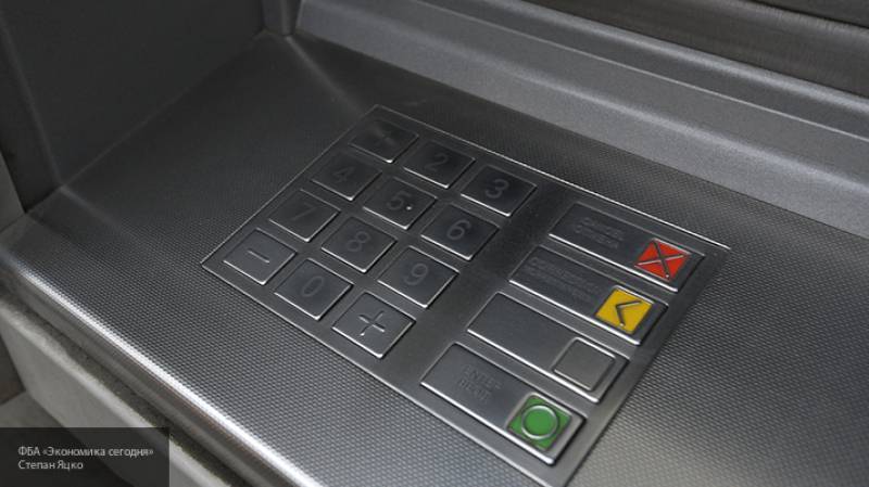 Число работающих без карт банкоматов увеличится в России