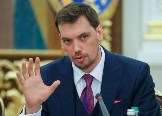 Украинских чиновников решено оставить без большой премии