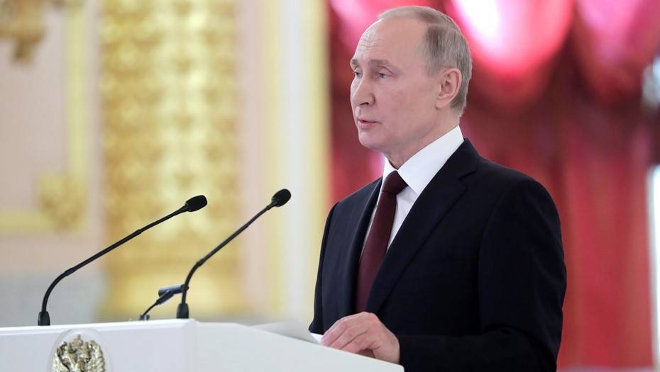 Путин заявил, что человечество оказалось у опасной черты