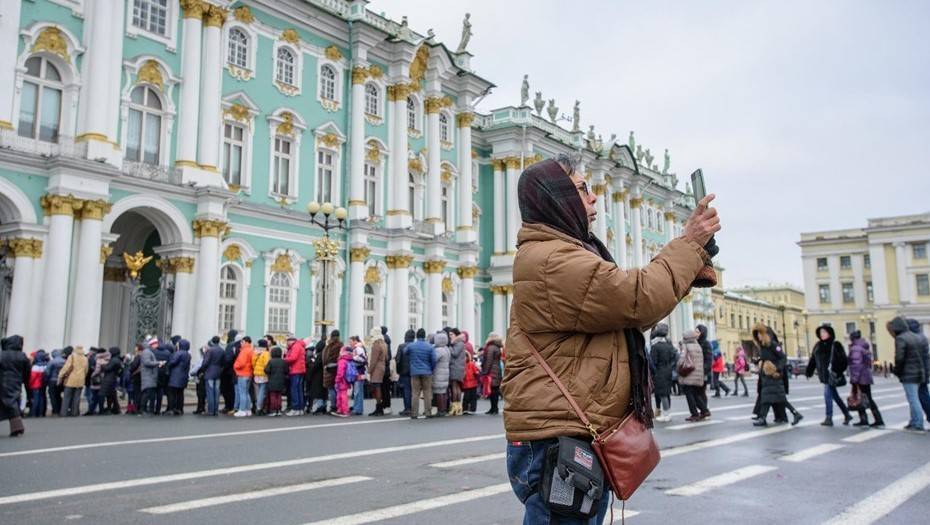 В 2019 году турпоток в Петербург вырос на 26,8%