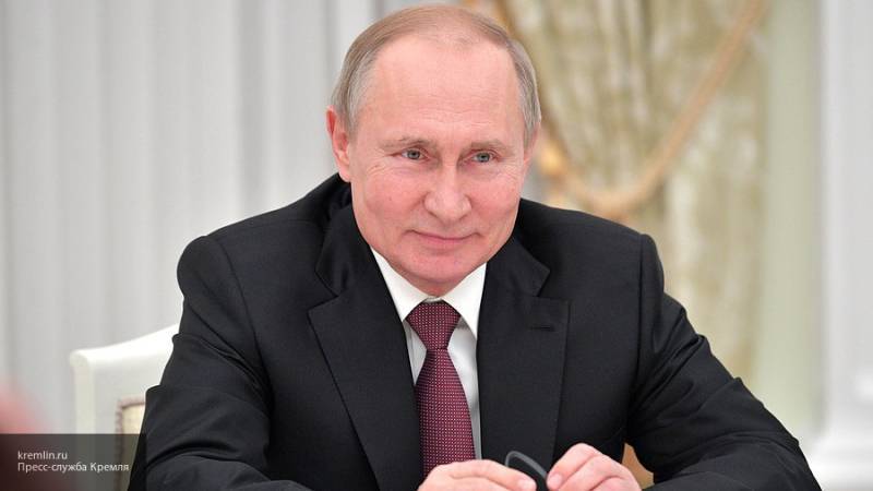 Путин отметил, что Россию и Алжир связывают крепкие дружеские отношения