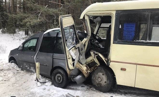 В Марий Эл произошло ДТП с участием автобуса из Казани, пострадали четыре человека