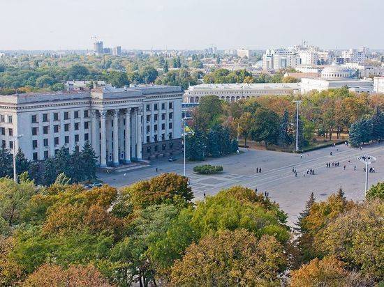 Жители Одессы потребовали переименовать город из-за наплыва радикалов