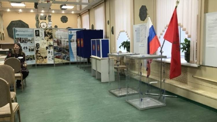 Подконтрольный помощнику Вишневского муниципальный совет в Петербурге могут распустить