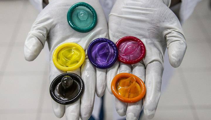 В презервативах обнаружили изопропанол и цинк