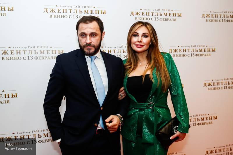 Бочкарева, Летучая и Борисова посетили премьеру "Джентльменов" в Москве
