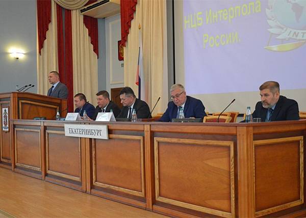 Глава российского Бюро Интерпола находится с визитом в Екатеринбурге