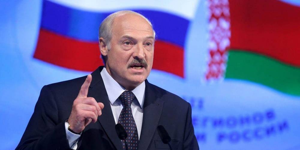 Лукашенко обвинил Россию в четырехкратном снижении поставок нефти