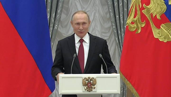 Путин назвал дату запуска нового коллайдера в Дубне