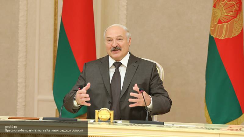 Лукашенко проводит совещание по ситуации в энергокомплексе перед встречей с Путиным в Сочи