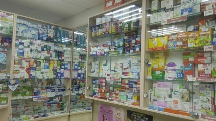Лицензии могут лишиться аптеки, завысившие цены на препараты из-за коронавируса
