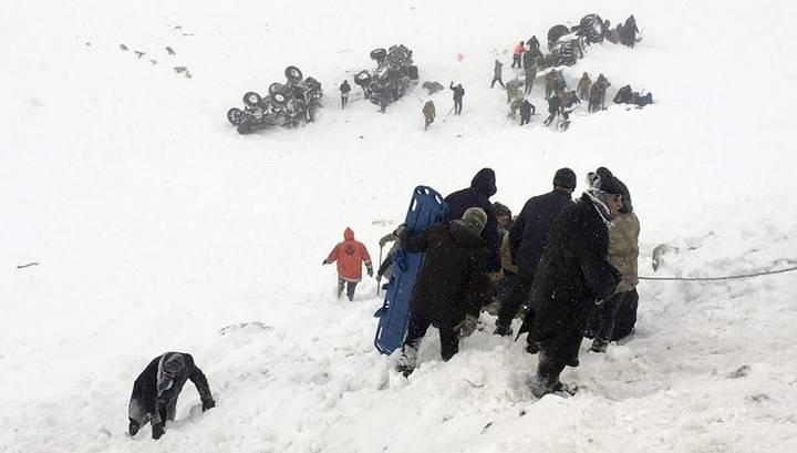 Число жертв лавины в Турции возросло до 40 человек