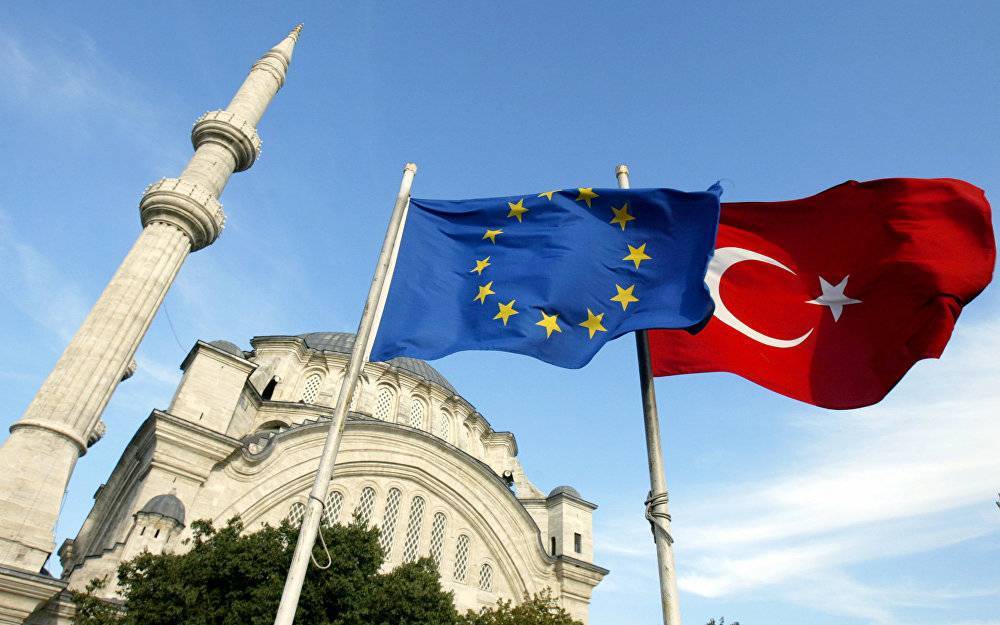 Турки просятся в ЕС вместе с балканскими странами