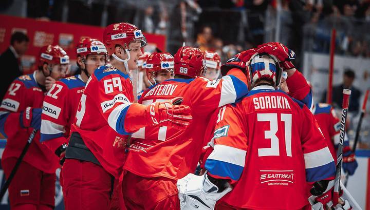 Российские хоккеисты пропустили три безответных шайбы в первом периоде