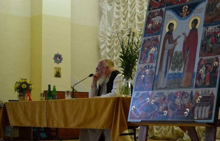 Священник Смирнов заявил, что нужно закрыть «Давай поженимся!» и «Дом — 2»