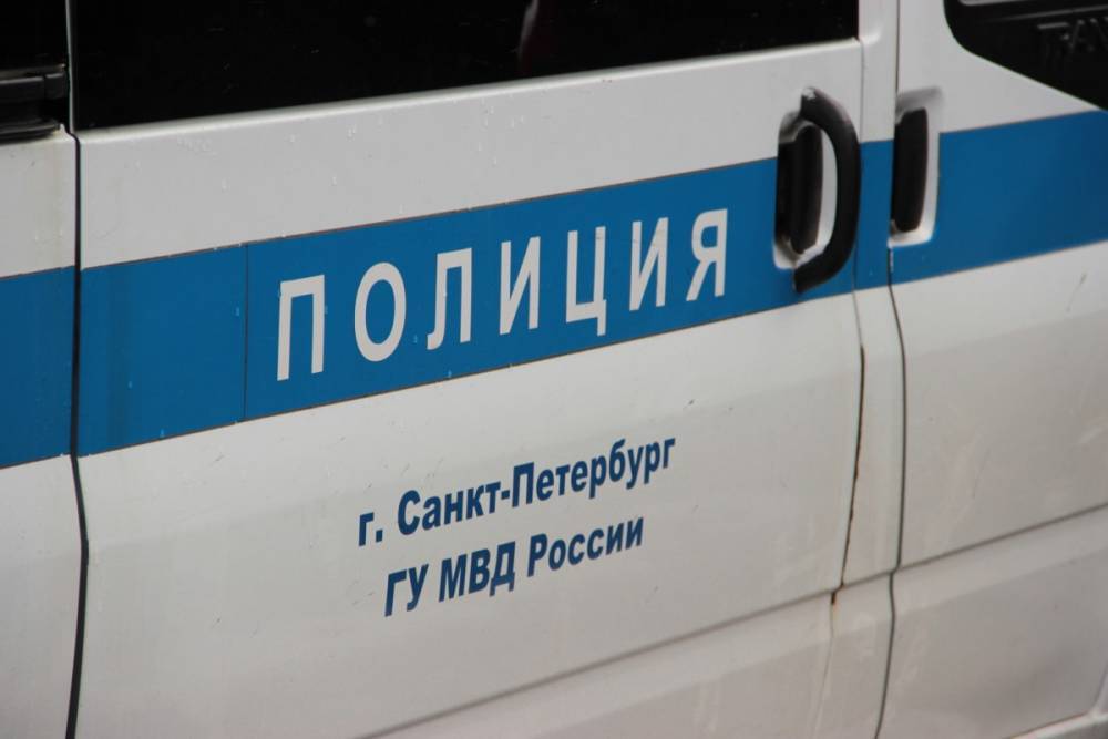В Петербурге у мужчины из Хакасии нашли 50 граммов мефедрона