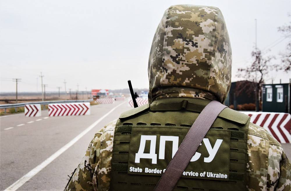 Ливанова и Корикову остановили на украинской границе