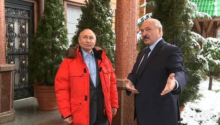 Лукашенко пошутил перед переговорами с Путиным