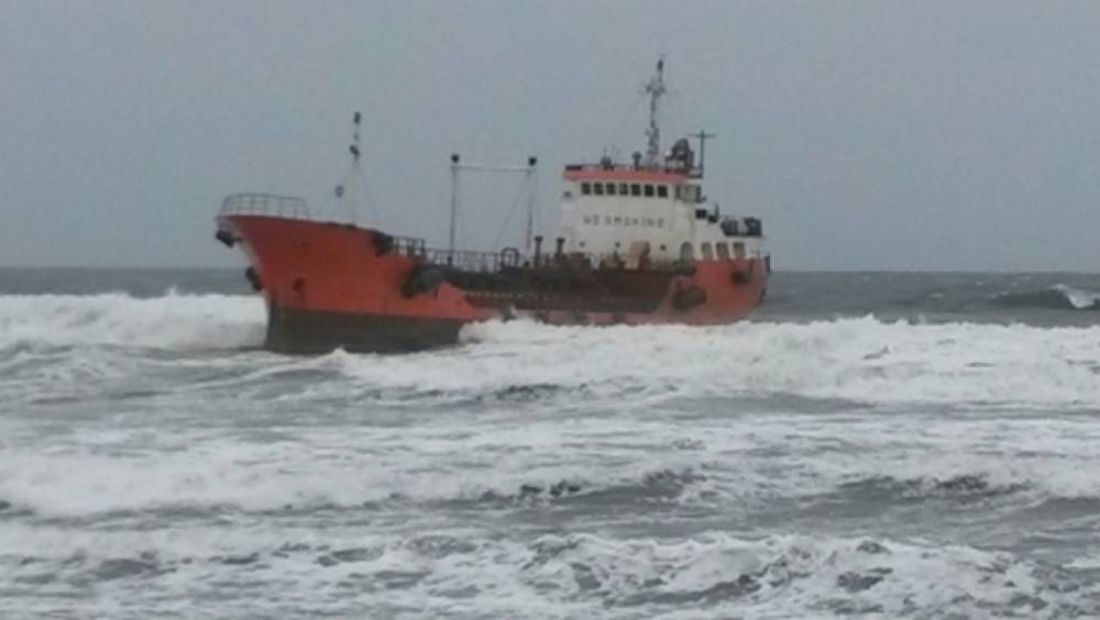 Экипаж танкера «СКФ Ангара» спас семерых с российского судна «Поньгома» в Финском заливе
