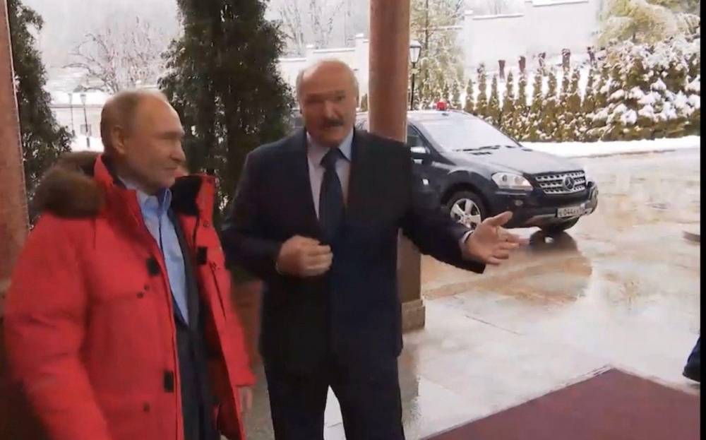 Сколько Лукашенко кашкой не корми, а в Минске хотят «диверсификацию»