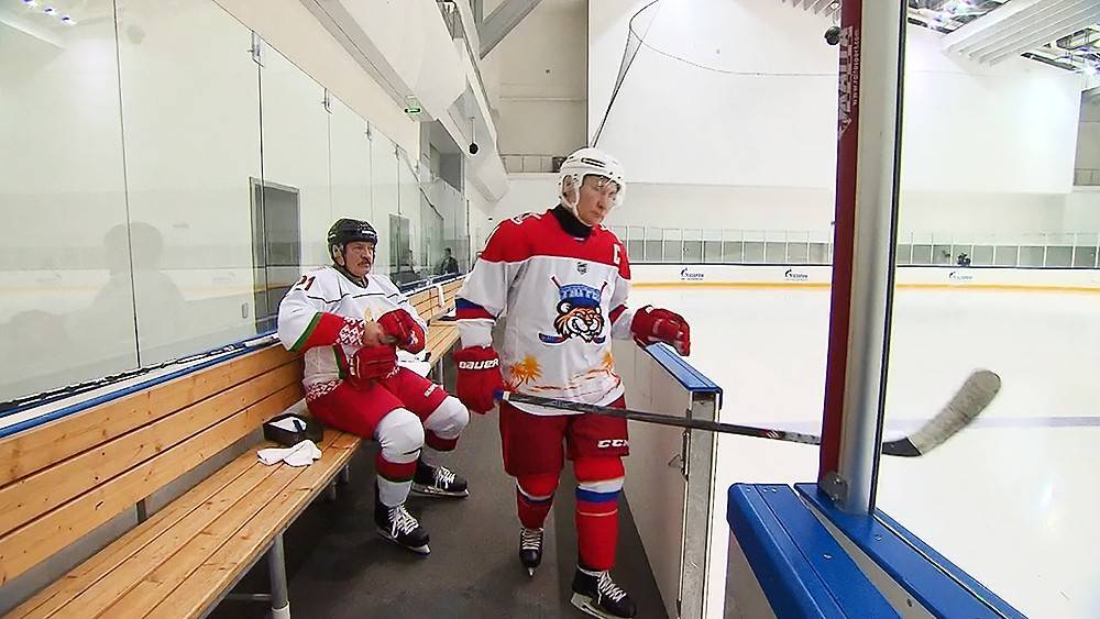 Президентский хоккей Путина и Лукашенко завершился победой
